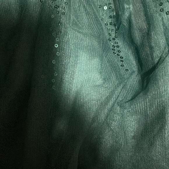 Green sequence drees - Picture 6 of 6